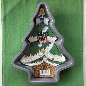 Vintage Ekco Christmas Tree Cake Pan NOS